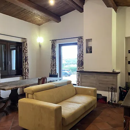 Holiday House Colle Del Mondo בית נופש *