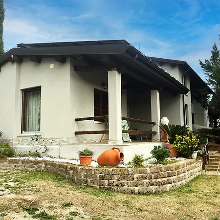 Holiday House Colle Del Mondo בית נופש